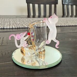Glass Baron Cat and Mouse with Boot glass figurine.